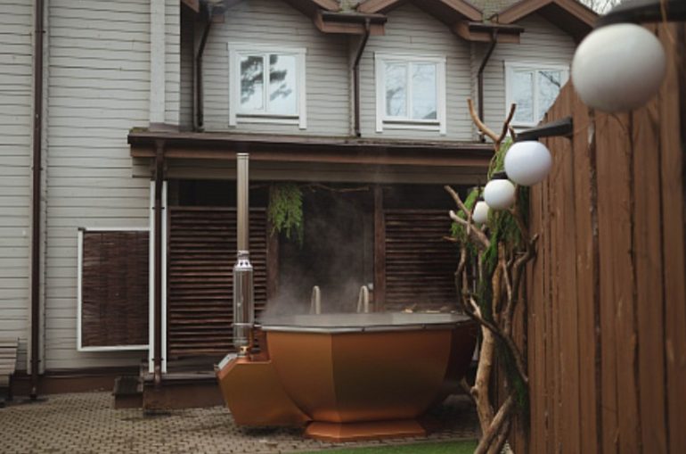 Снять коттедж с чаном на выходные: отдых с комфортом и пользой для здоровья